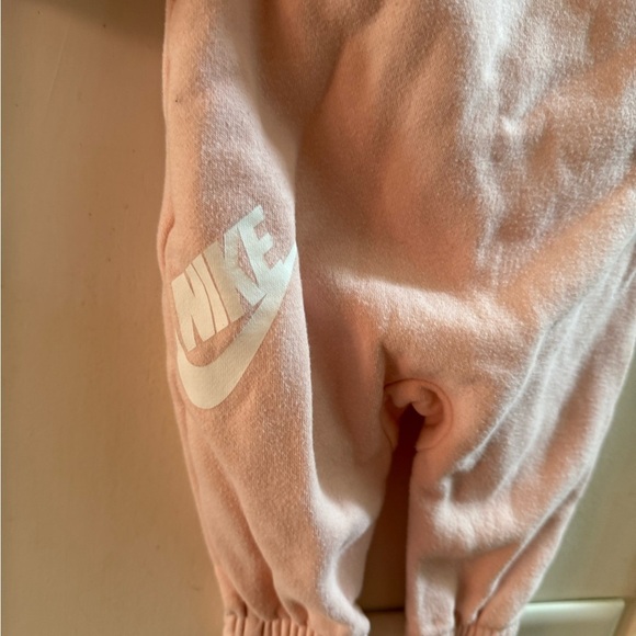 Nike Sweatshirt Hooded Romper - Picture 10 of 12